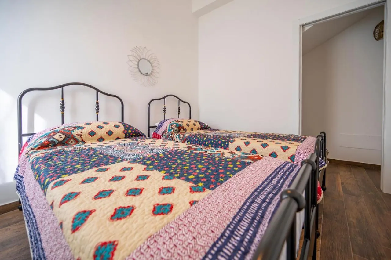 Villa Nisa Apartment Fontane Bianche Italy