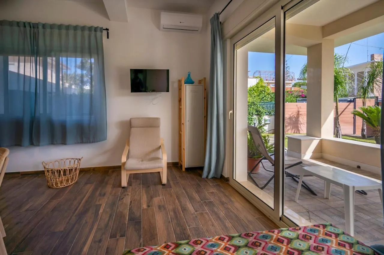 Holiday home Villa Nisa Apartment Fontane Bianche Italy