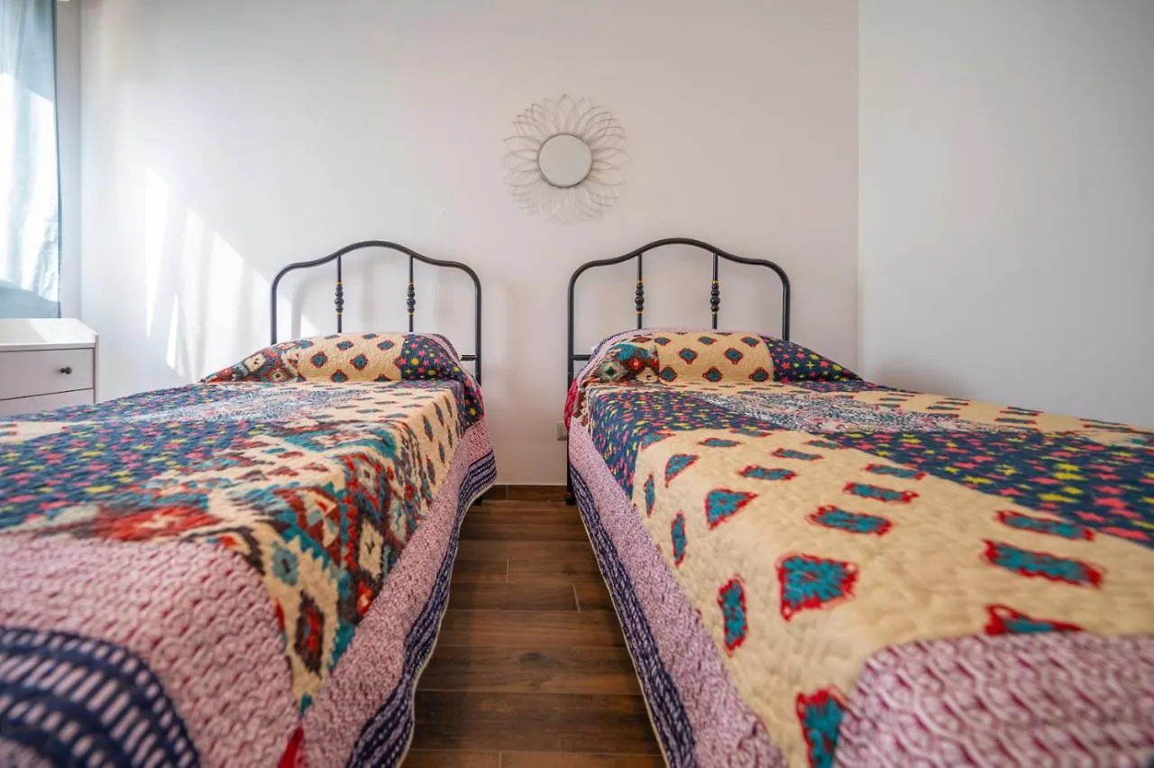 Villa Nisa Apartment Fontane Bianche 0*,  Italy